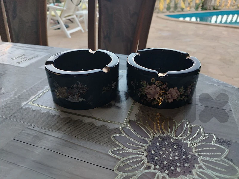 porcelain ashtrays