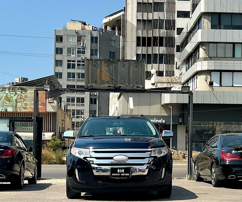 Ford Edge 3.5L 4WD 2011!!