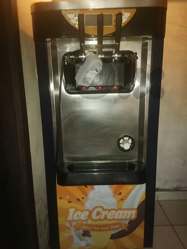 ice cream machine ice cream machine