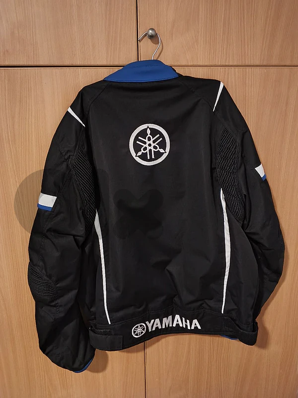 yamaha jackets size xl ,,+helmet size s new Dot yamaha jackets size xl ,,+helmet size s new Dot