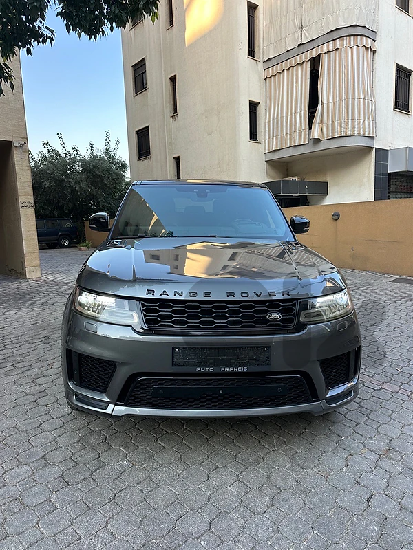Range Rover Sport V8 Dynamic 2018 gray on black (clean carfax)