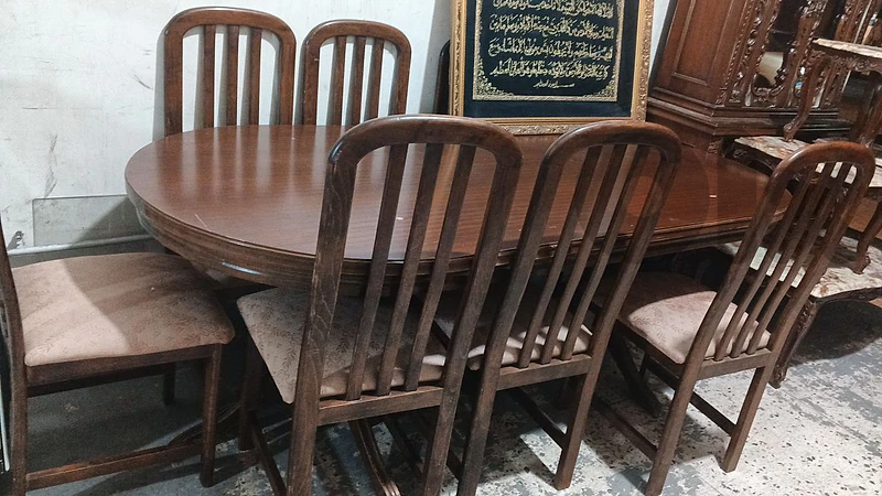 طاولت سفره