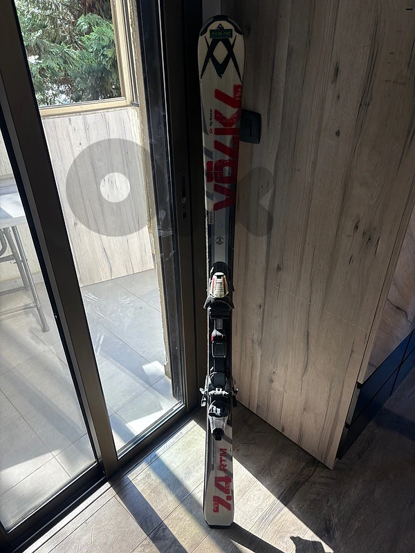 Völkl RTM Skis + Bindings