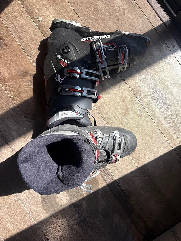 ski boots