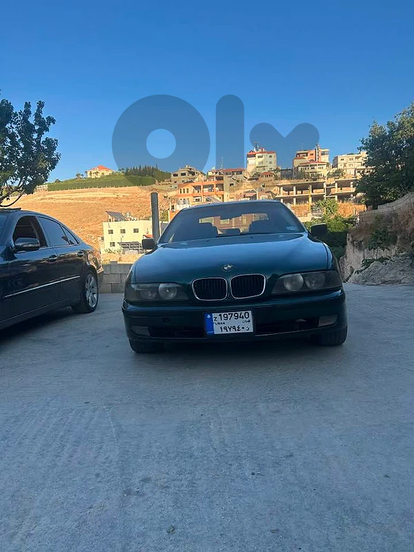 BMW E39 2000