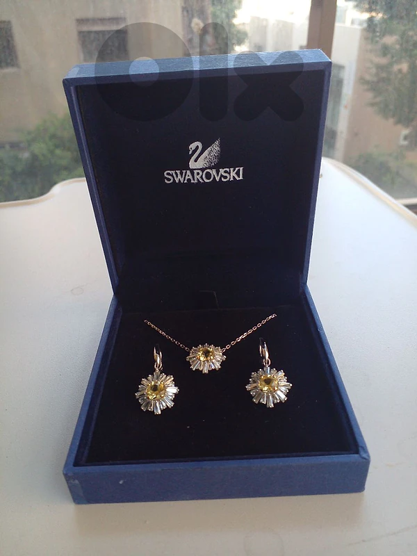 Swarovski Necklace & Earings