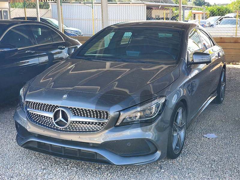 Mercedes-Benz CLA-Class 2017 4 door
