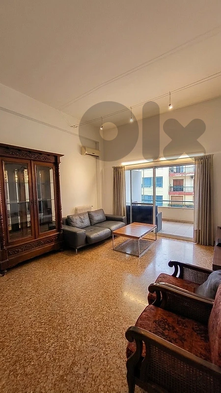 Great Investment Opportunity — Charming 240 sqm Classic Apartment Great Investment Opportunity — Charming 240 sqm Classic Apartment