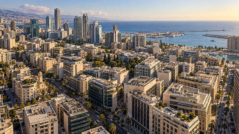 Luxury Apartment for Sale In Downtownشقة فاخرة للبيع في وسط بيروت