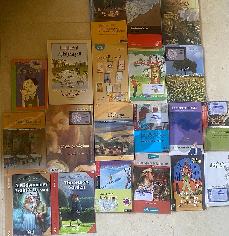 كتب للبيع بأسعار رمزية  Books for Sale at Very Affordable Prices