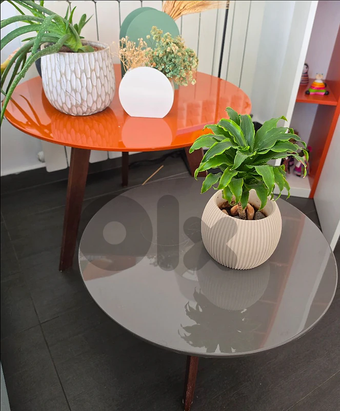 Set of 2 tables