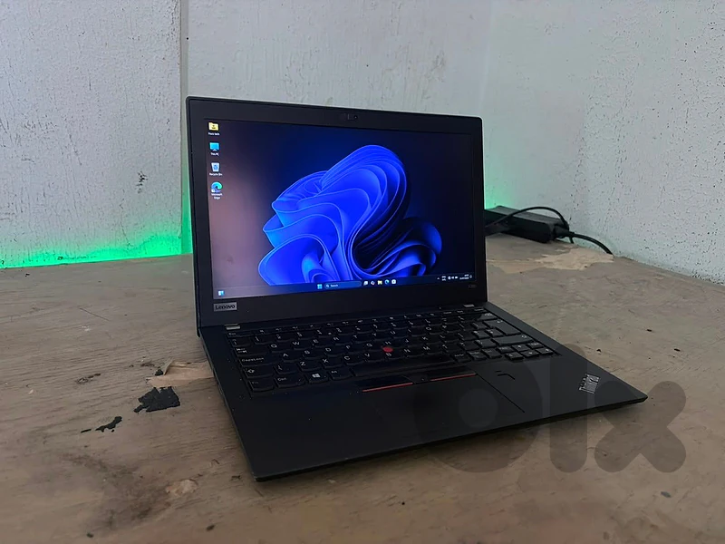 Lenovo x280 th8