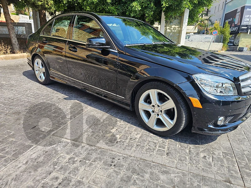 Mercedes-Benz C-Class 2010 C-300