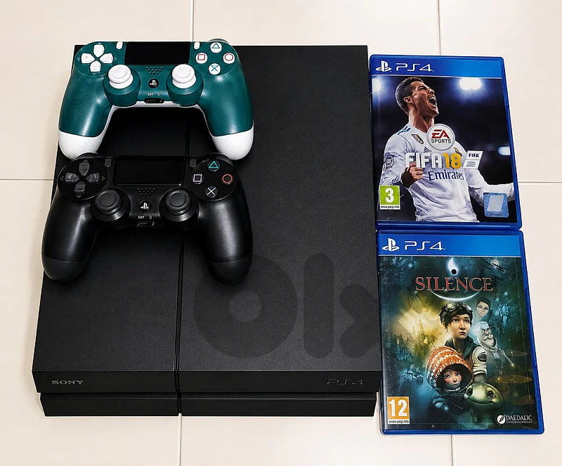 ps4 fat 500 gb like new sealed