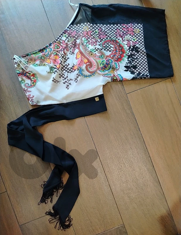 BSB set top and skirt size 40 or medium