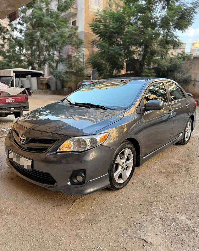 Toyota corolla	2013