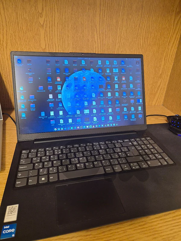 Lenovo V15 Lenovo V15