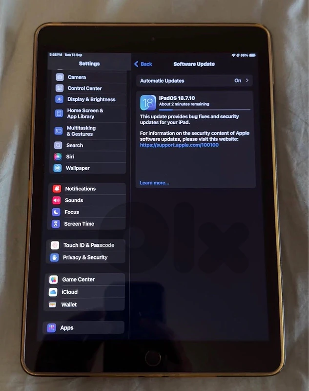Apple Ipad (7th Generation) (Mint Condition) Apple Ipad (7th Generation) (Mint Condition)