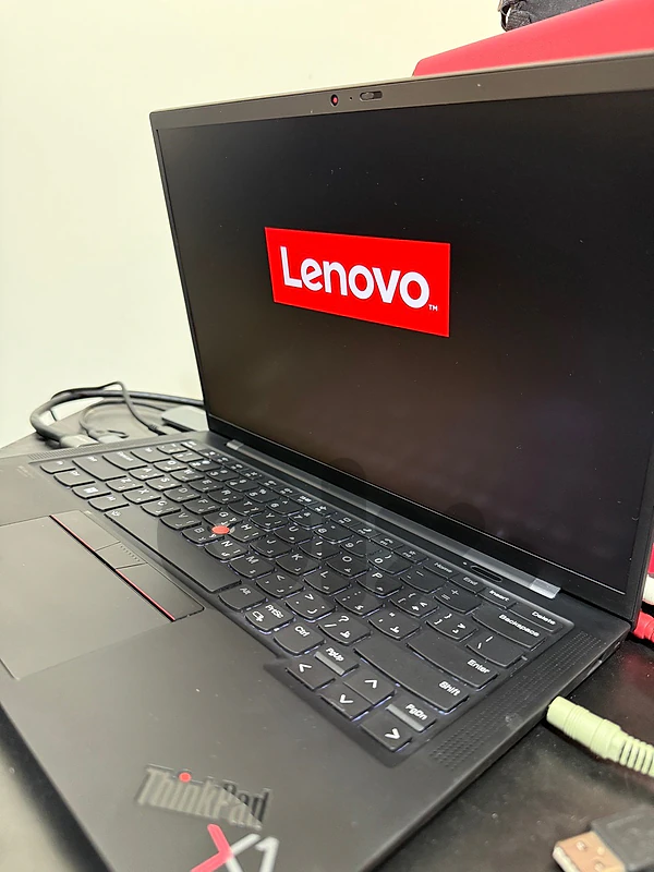 Lenovo X1 Carbon