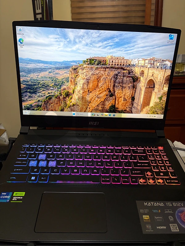 Gaming laptop msi katana i7 13th Rtx 4060 full tdp