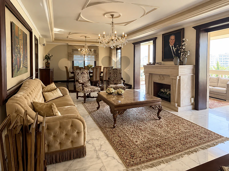 Apartment for Sale in Ras El Nabehشقة للبيع في رأس النبع