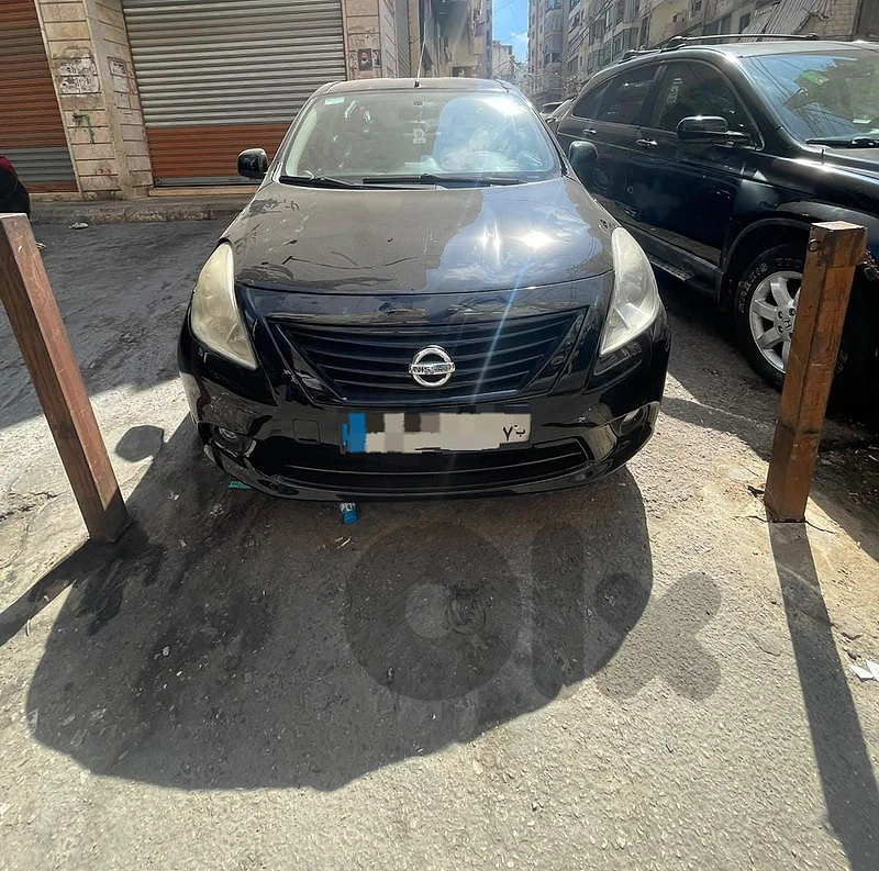 Nissan Sunny 2014