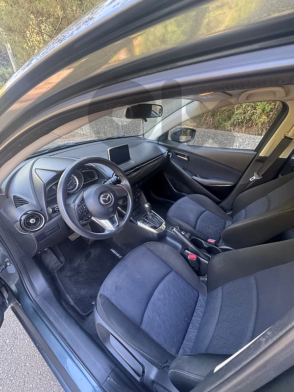 Mazda 2 2016 Hatchback Mazda 2 2016 Hatchback