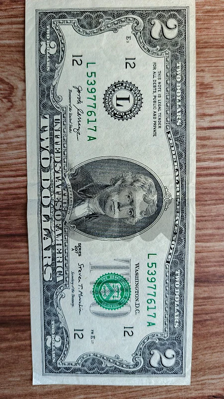 2$ dollar
