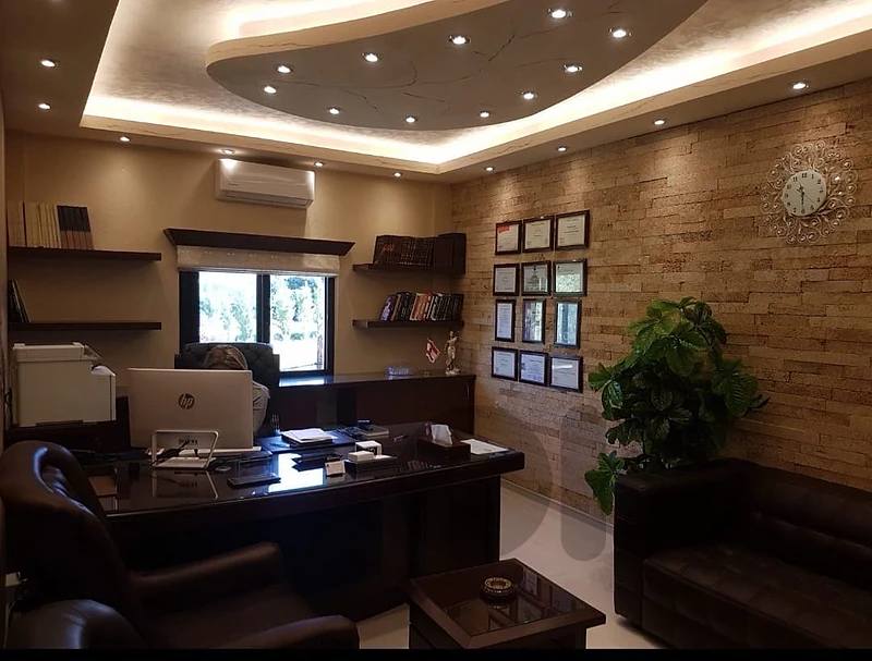 Office For Sale in Jbeil Town مكتب للبيع في مدينة جبيل