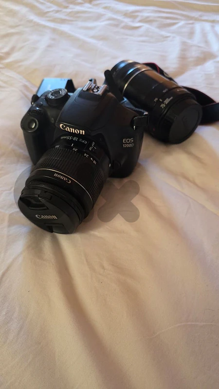 Canon EOS 1200D + 2 Lenses (18-55mm & 75-300mm) + charger