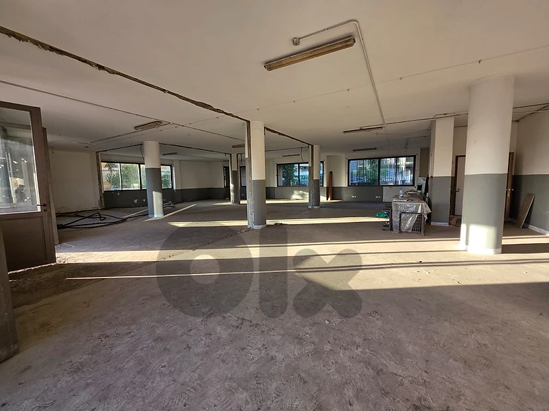 ✨ PREMIUM SHOWROOM FOR RENT — HAZMIEH