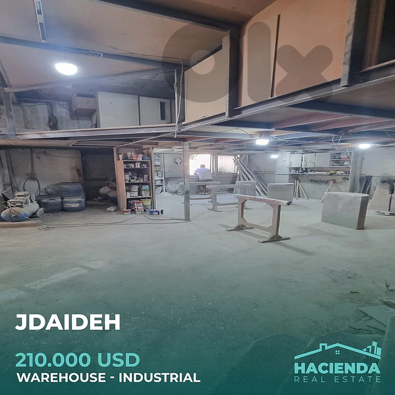 Warehouse For Sale In Jdaideh