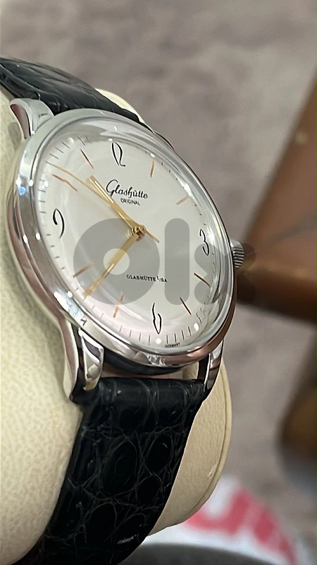 Glashütte Original — Senator Sixties