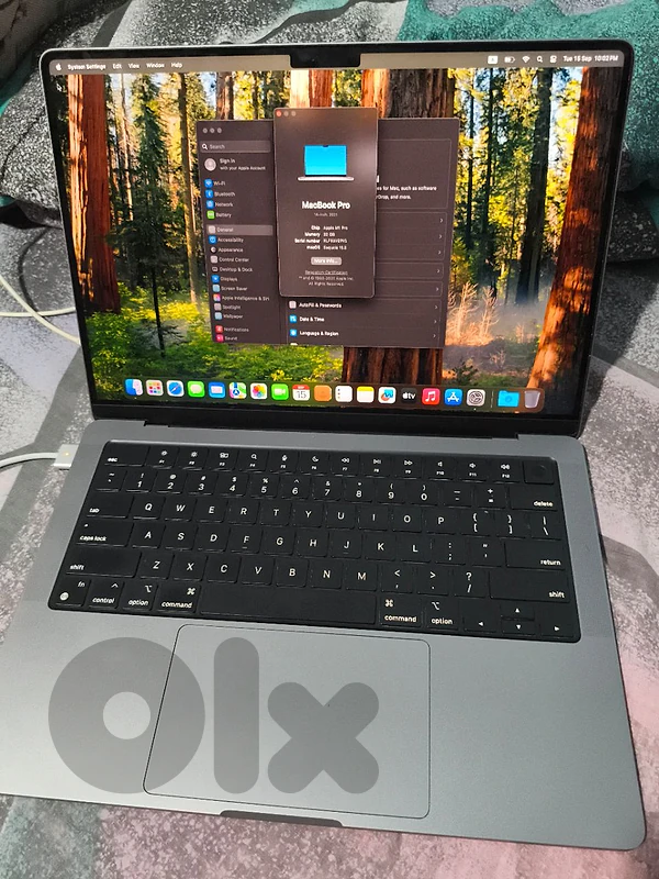 MacBook Pro 14" (2021) - M1 Pro / 32GB RAM / 1TB SSD - Clean Condition
