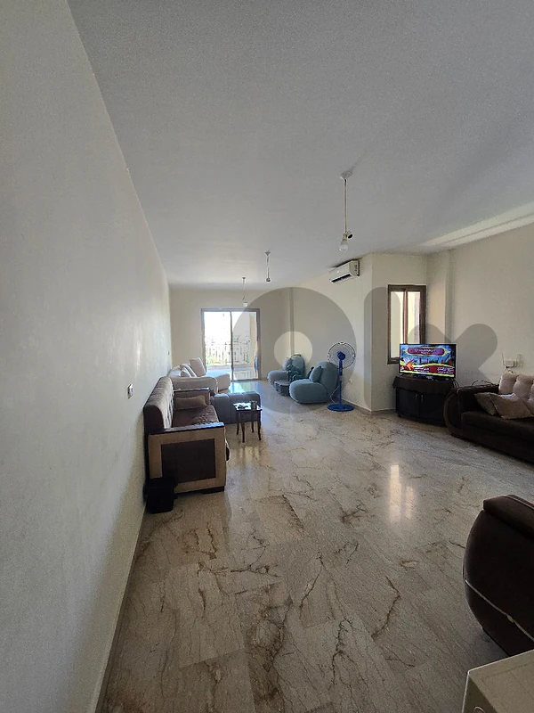 Villa 3 Floors For Sale in Aaramoun