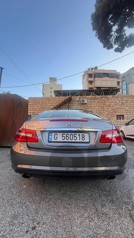 Mercedes-Benz E-Class 2010 350