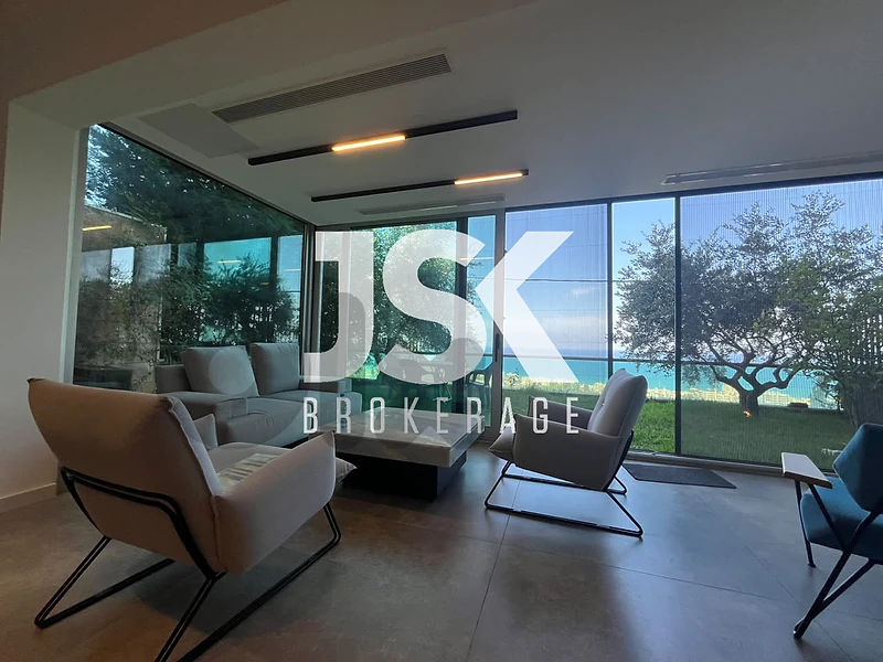 L22679  Modern & Furnished Apartment with Garden For Sale in Balamand