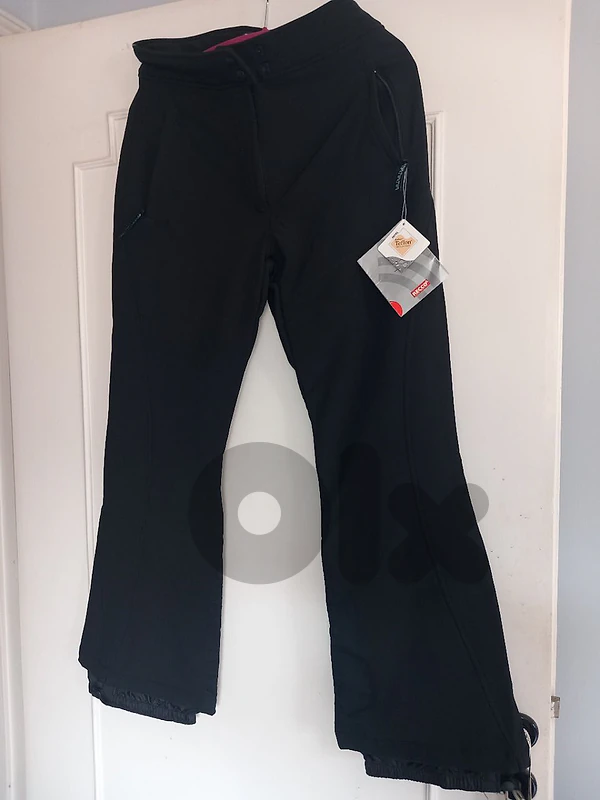 brand new black pants and gloves for ladys