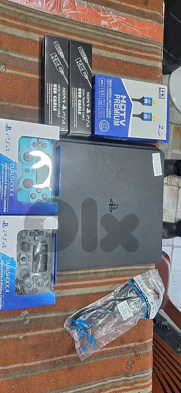 PS4 Slim 11.50 500GB