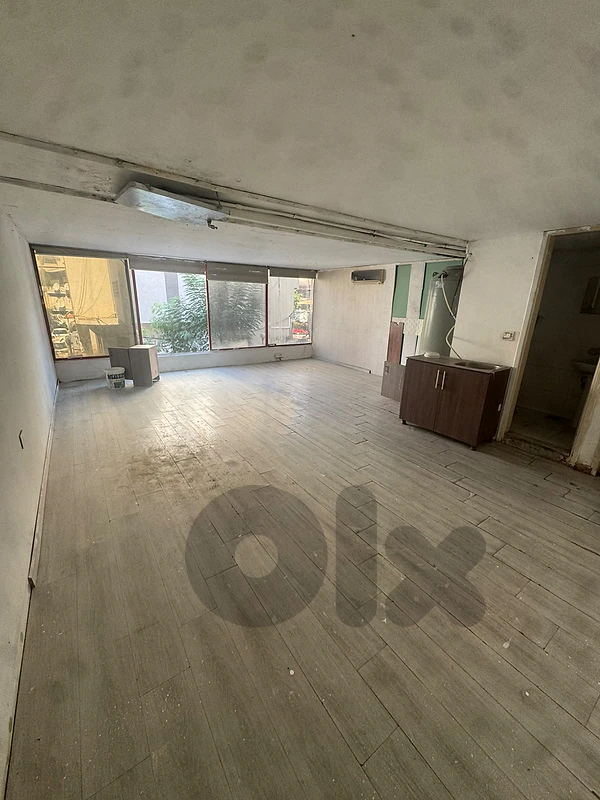 Office for Rent – Prime Main Street Location in Sed El Bouchrieh
