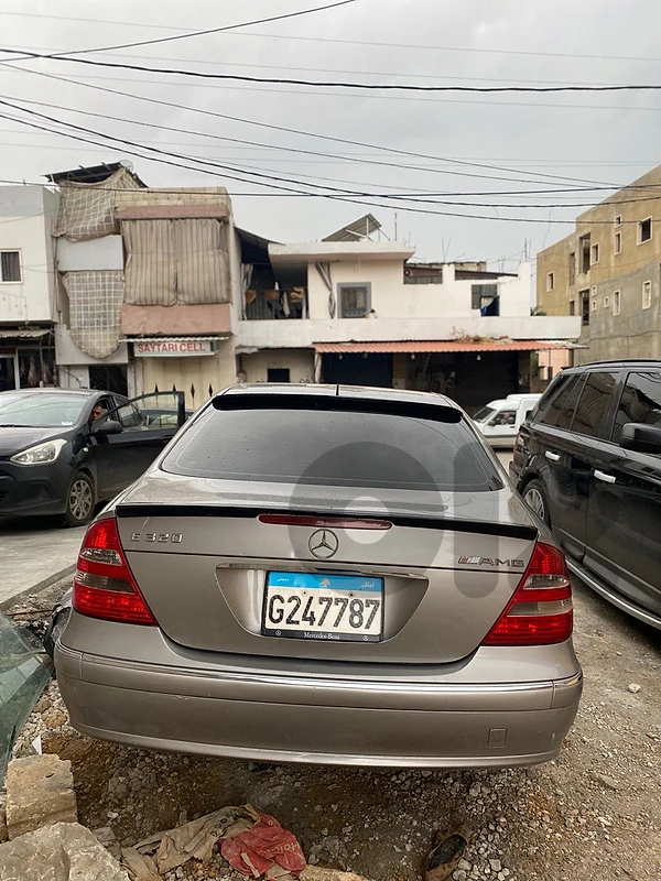 Mercedes-Benz E-Class 2003 w211