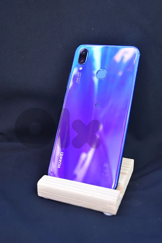 Huawei Nova 3i 128g 4g ram