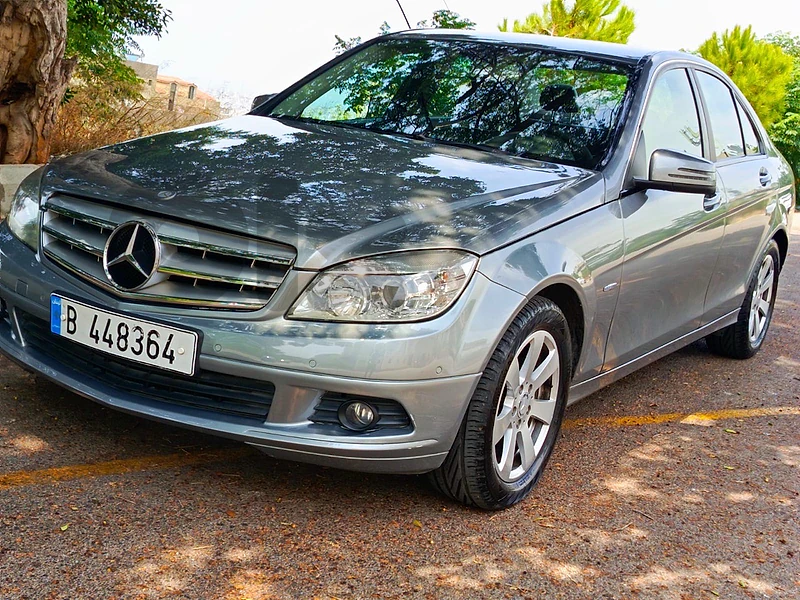 Mercedes-Benz C-Class 2011 2