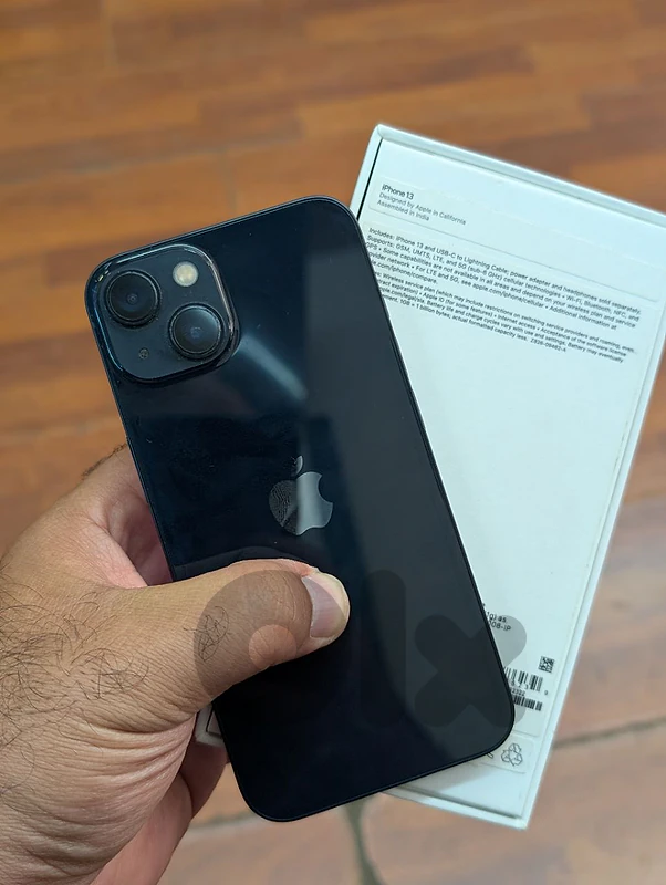 iphone 13 128GB battery 85%