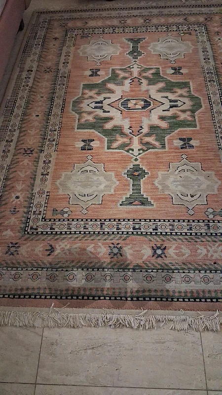 عرض ٤ سجاد بلجيكي مع مكنه هوفر هيتاشي السعر ١٠٠