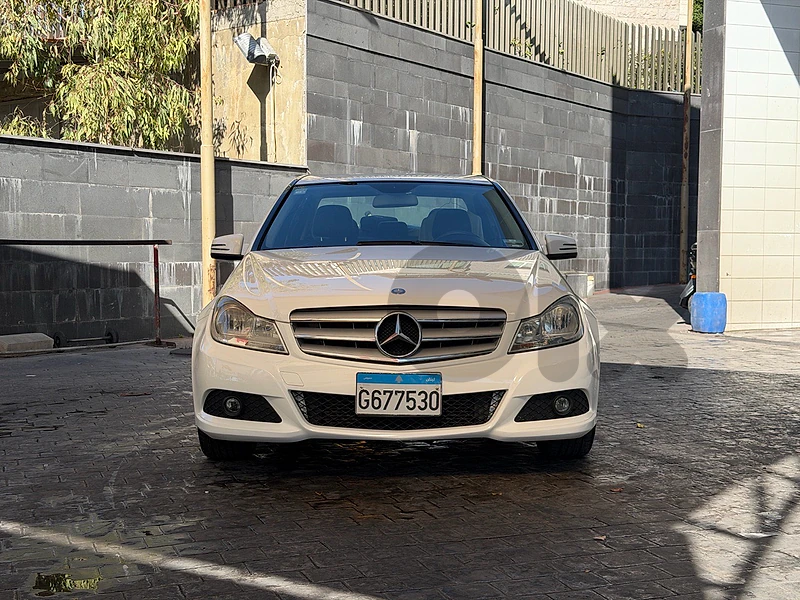 Mercedes-Benz C-Class 2013 c180