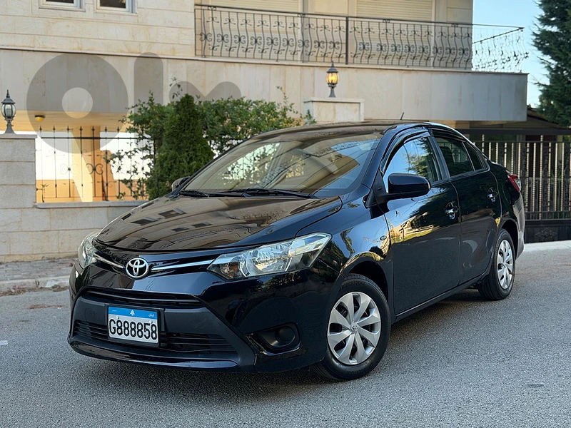 Toyota Yaris 2014   BUMC مصدر و صيانة شركة  100,000km Sayara jdede