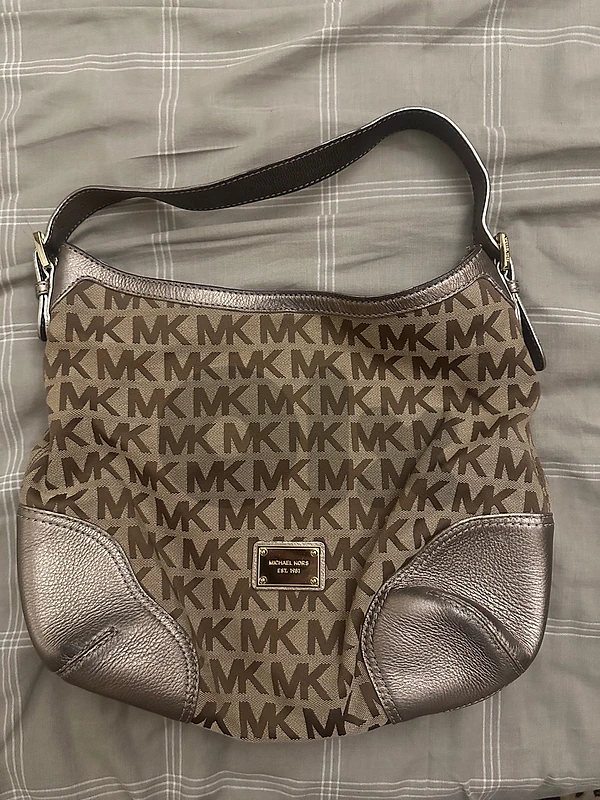 Micheal Kors Handbag