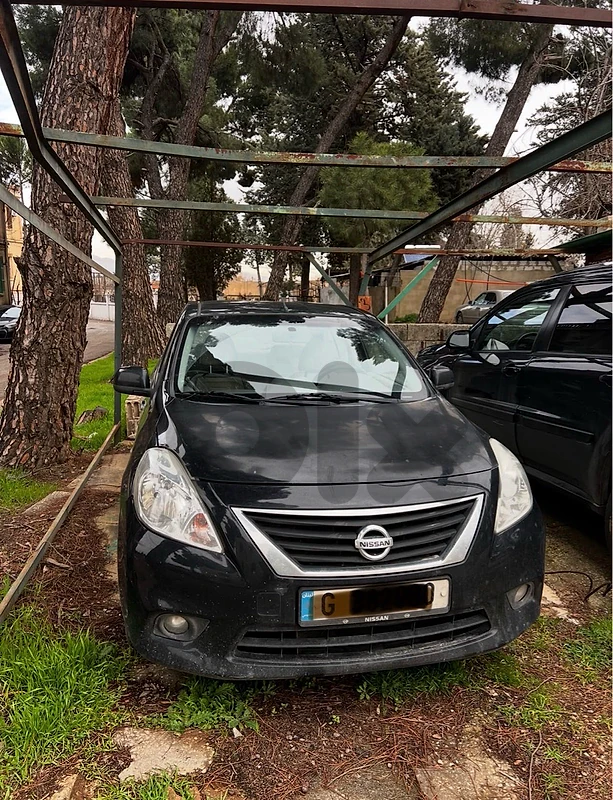 Nissan Sunny 2013
