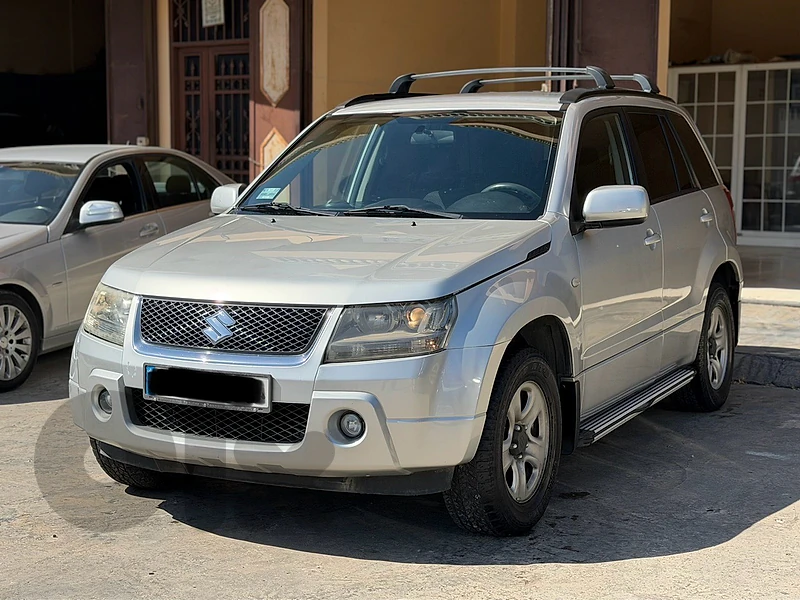Suzuki Vitara 4cylindres 4x4 kayen cherke 139000 km